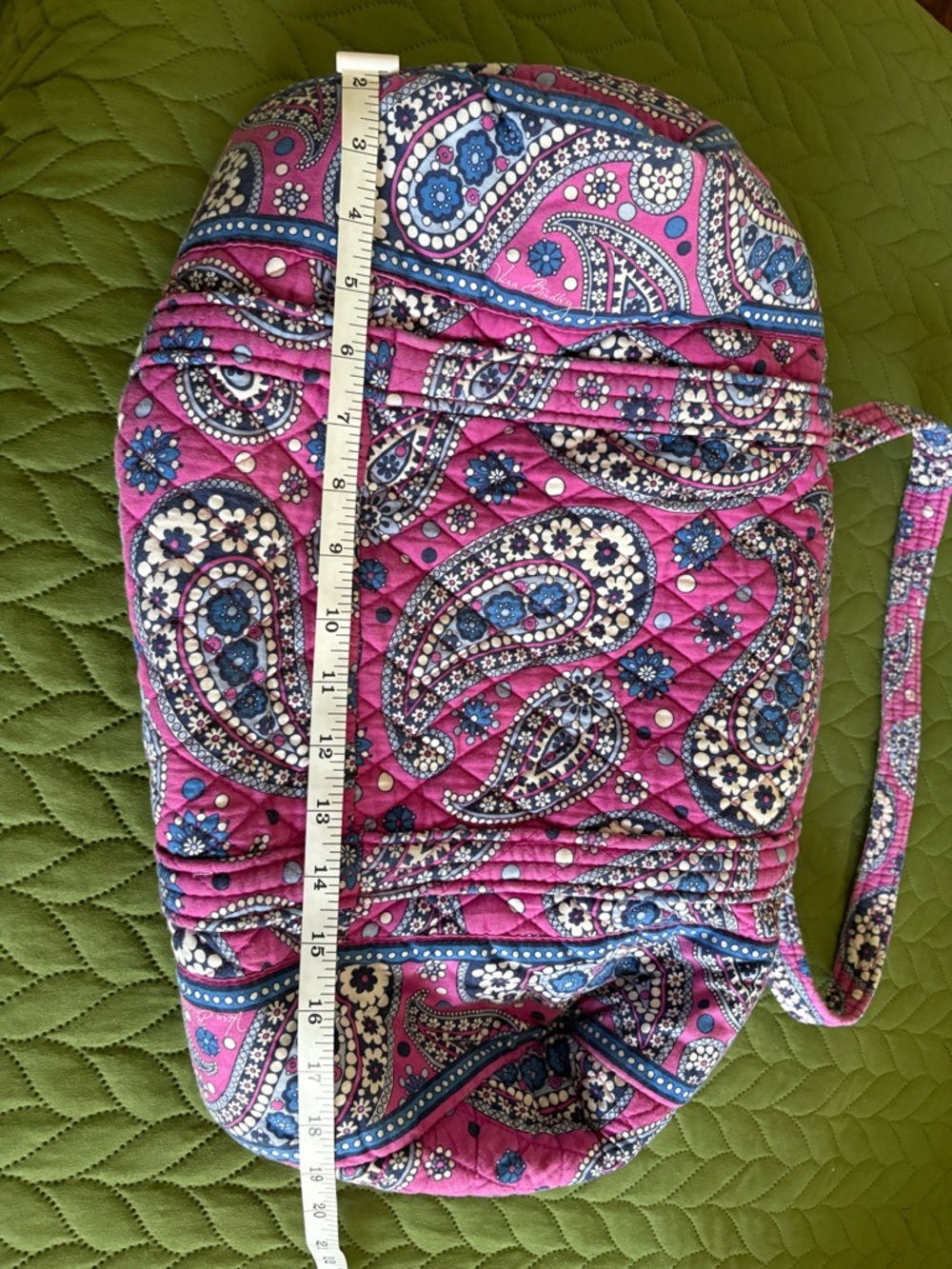 Vera Bradley Pink Paisley Quilted Travel Duffel - Picture 3 of 6